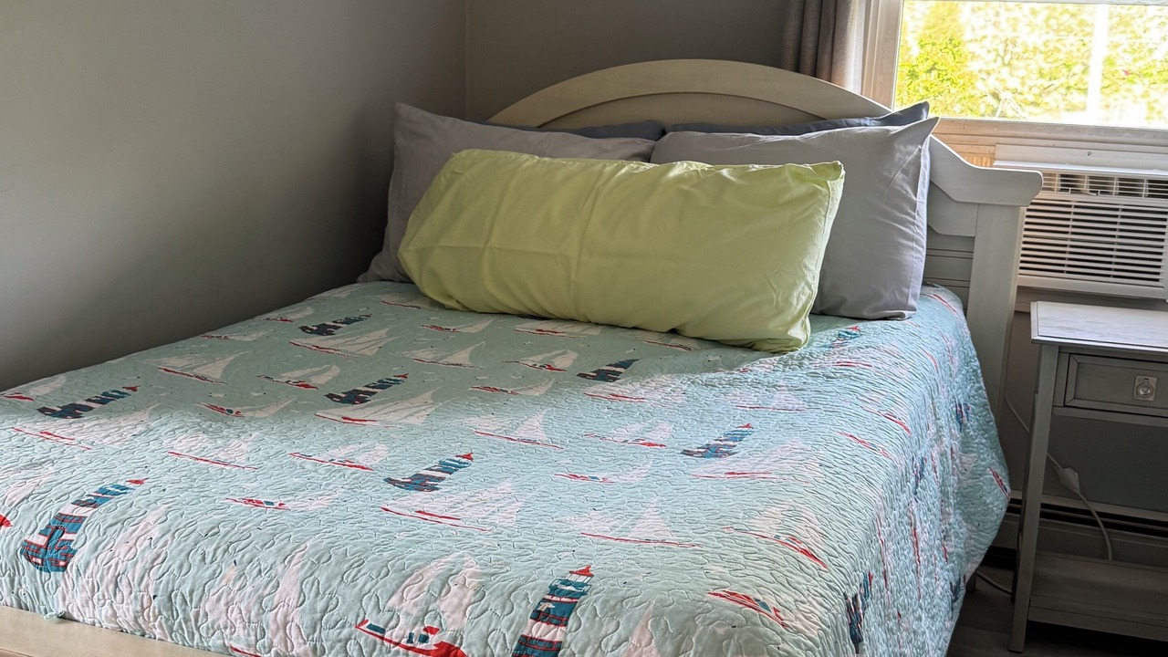 Photo of Bedroom in Newport East