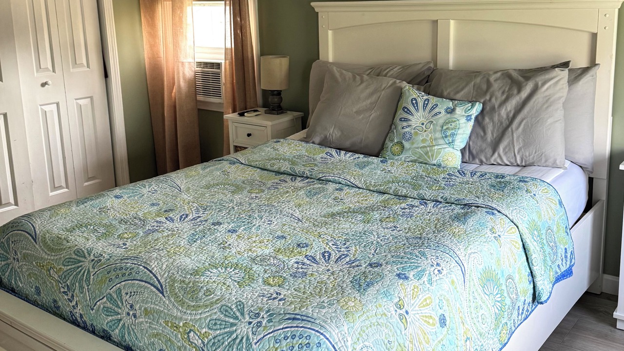 Photo of Bedroom in Newport East