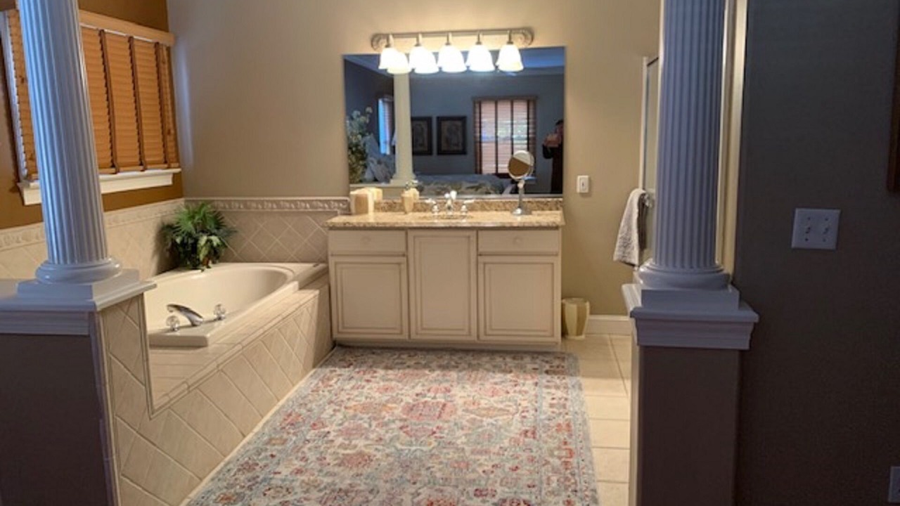 Photo of Bathroom in North End