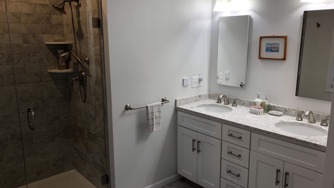Photo of Bathroom in Easton's Point