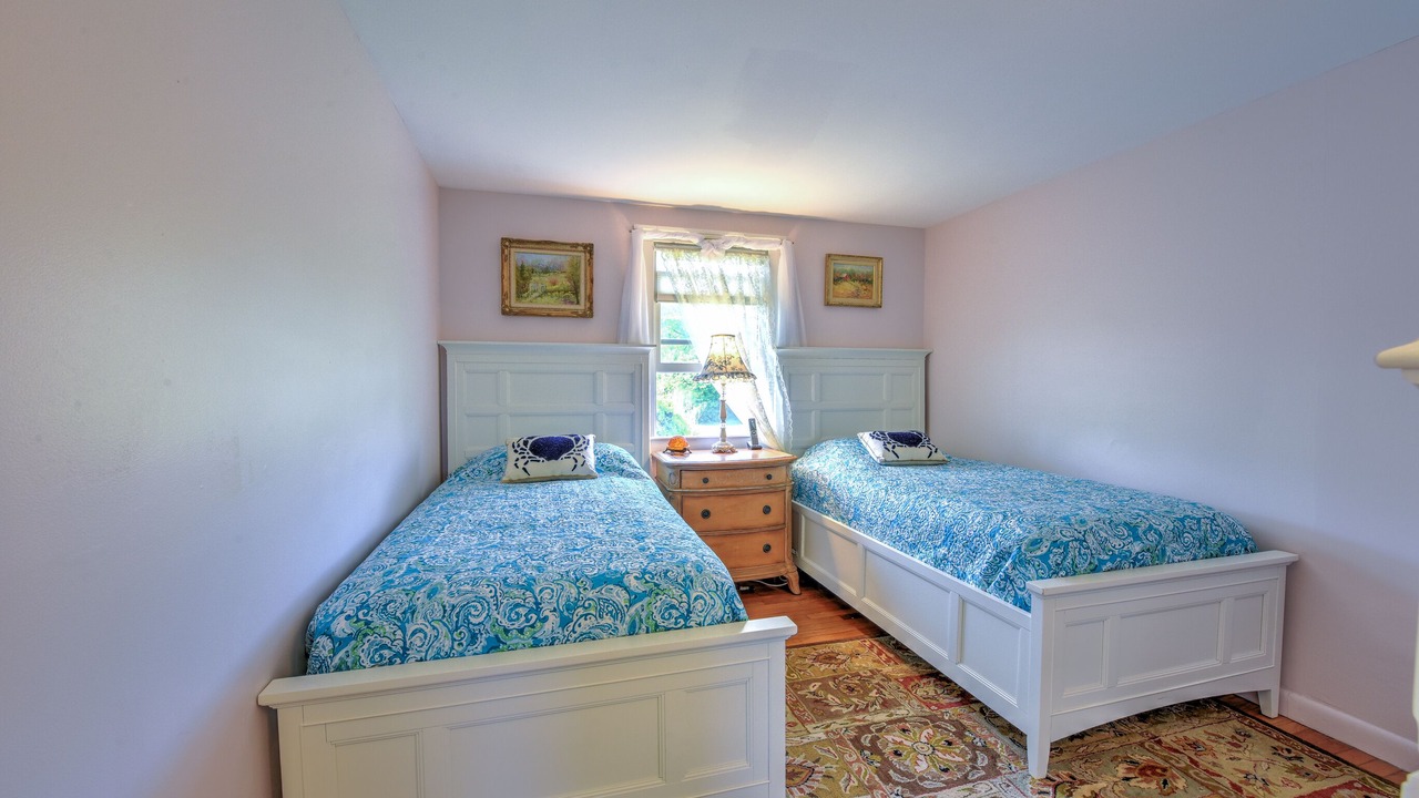 Photo of Bedroom in West Yarmouth