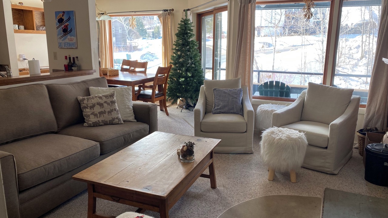 Photo of Livingroom in West Dover