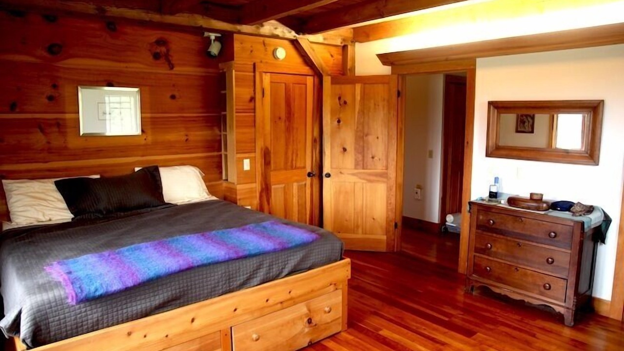 Photo of Bedroom in Shelburne Falls