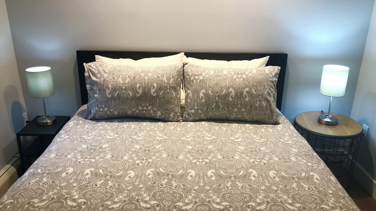Photo of Bedroom in Commercial Street