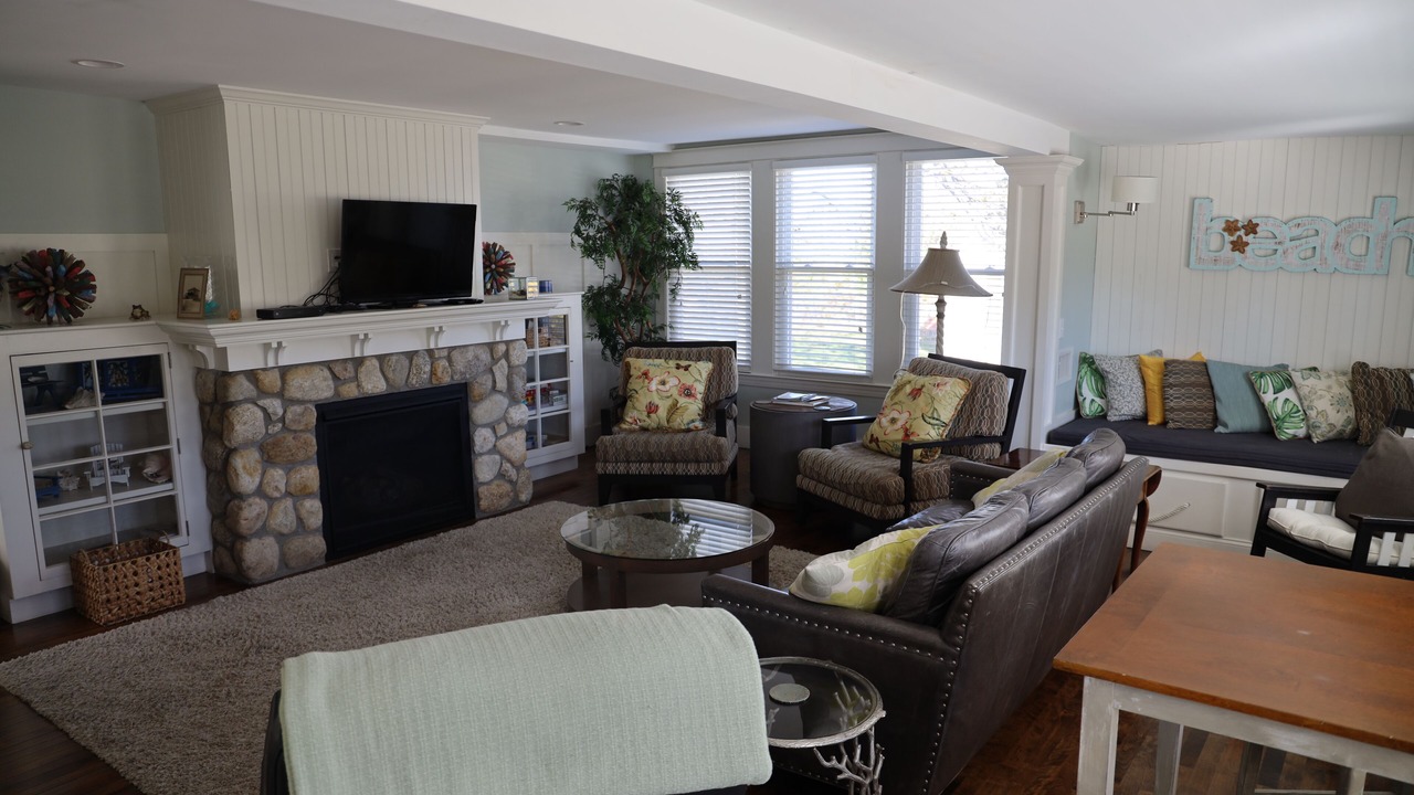 Photo of Livingroom in Scarborough
