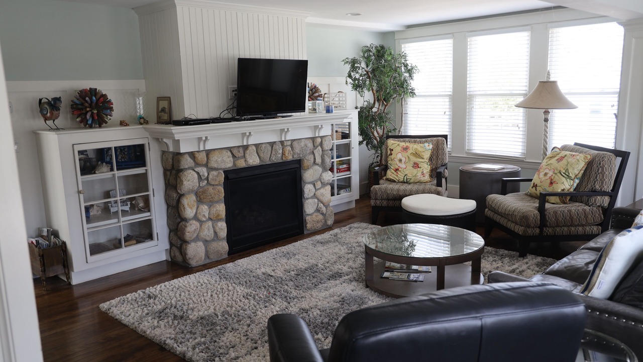 Photo of Livingroom in Scarborough