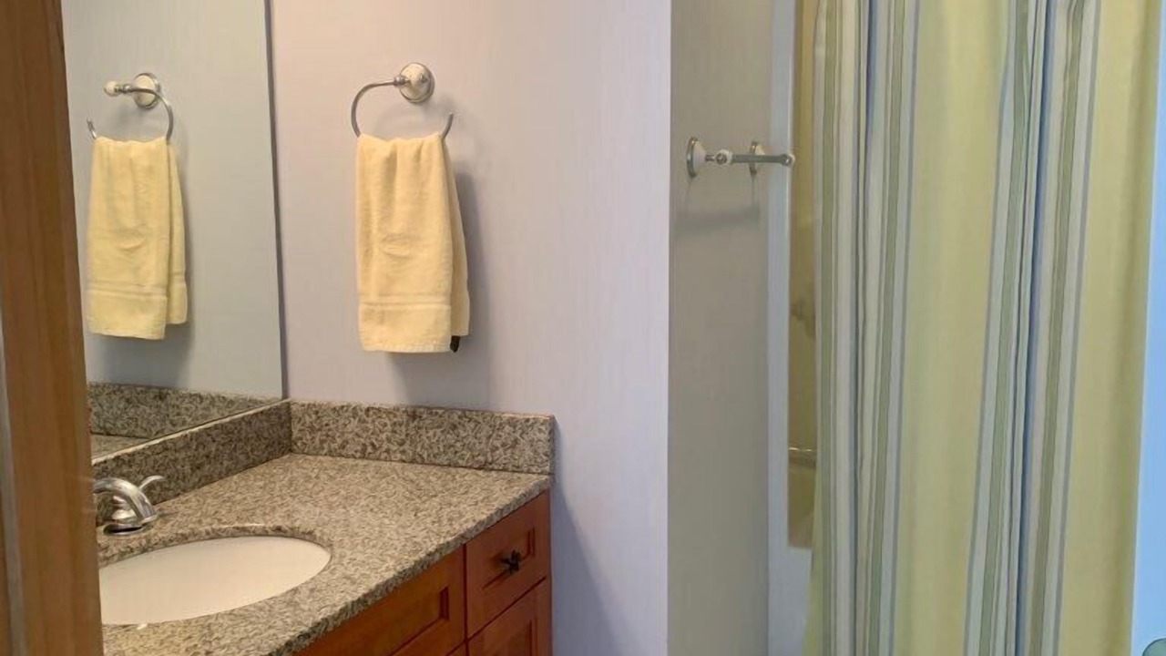 Photo of Bathroom in York Beach