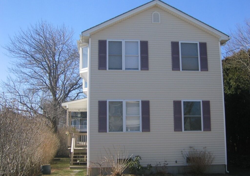 Photo of Others in Narragansett