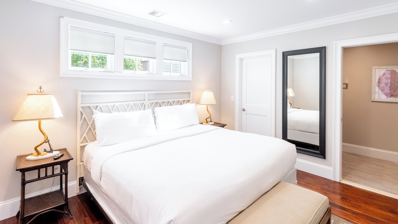 Photo of Bedroom in Yachting Village