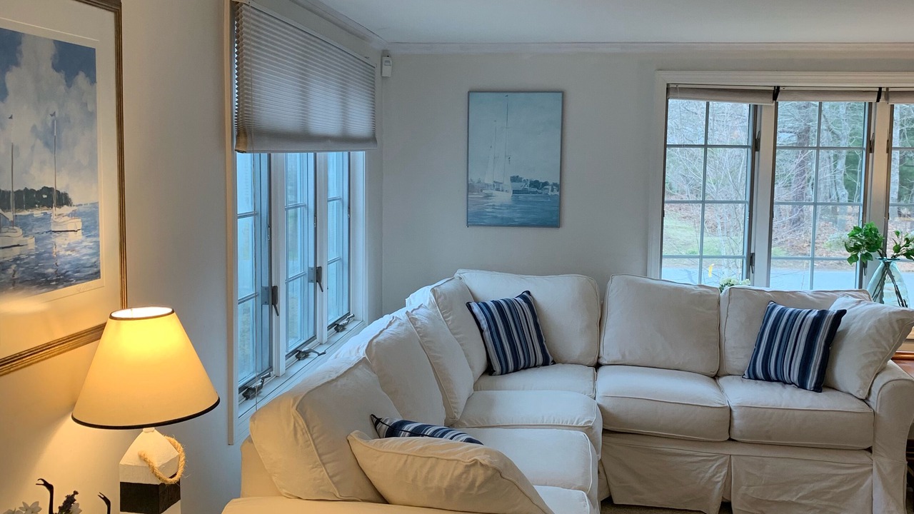 Photo of Livingroom in East Falmouth