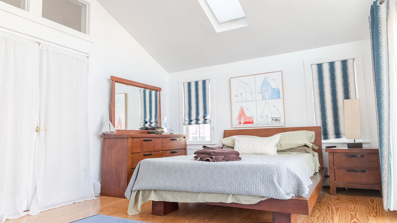 Photo of Bedroom in Commercial Street