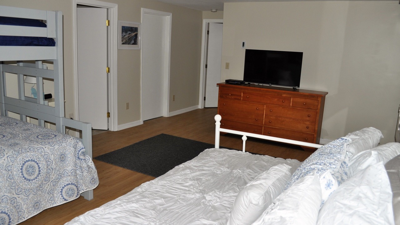 Photo of Bedroom in Easton's Point