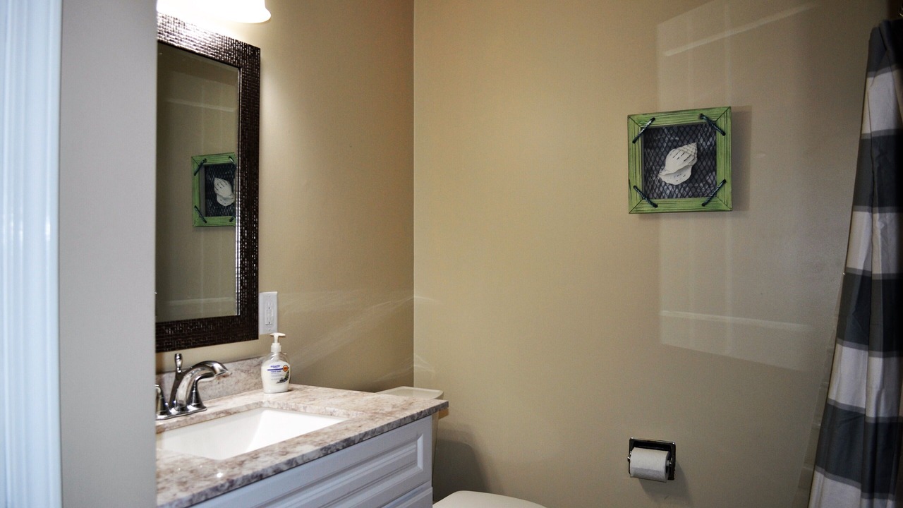 Photo of Bathroom in Easton's Point