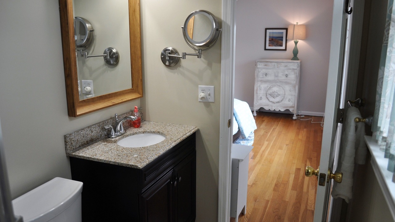 Photo of Bathroom in Easton's Point