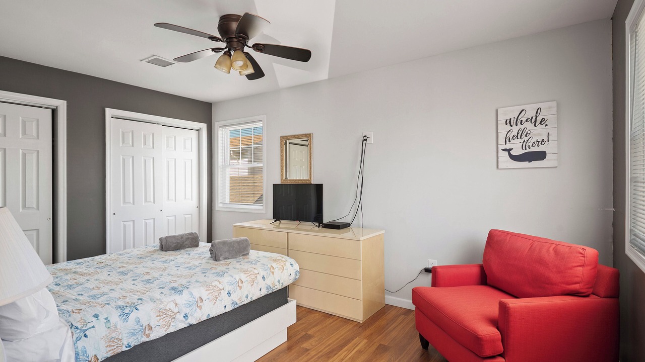 Photo of Bedroom in Seaside Heights