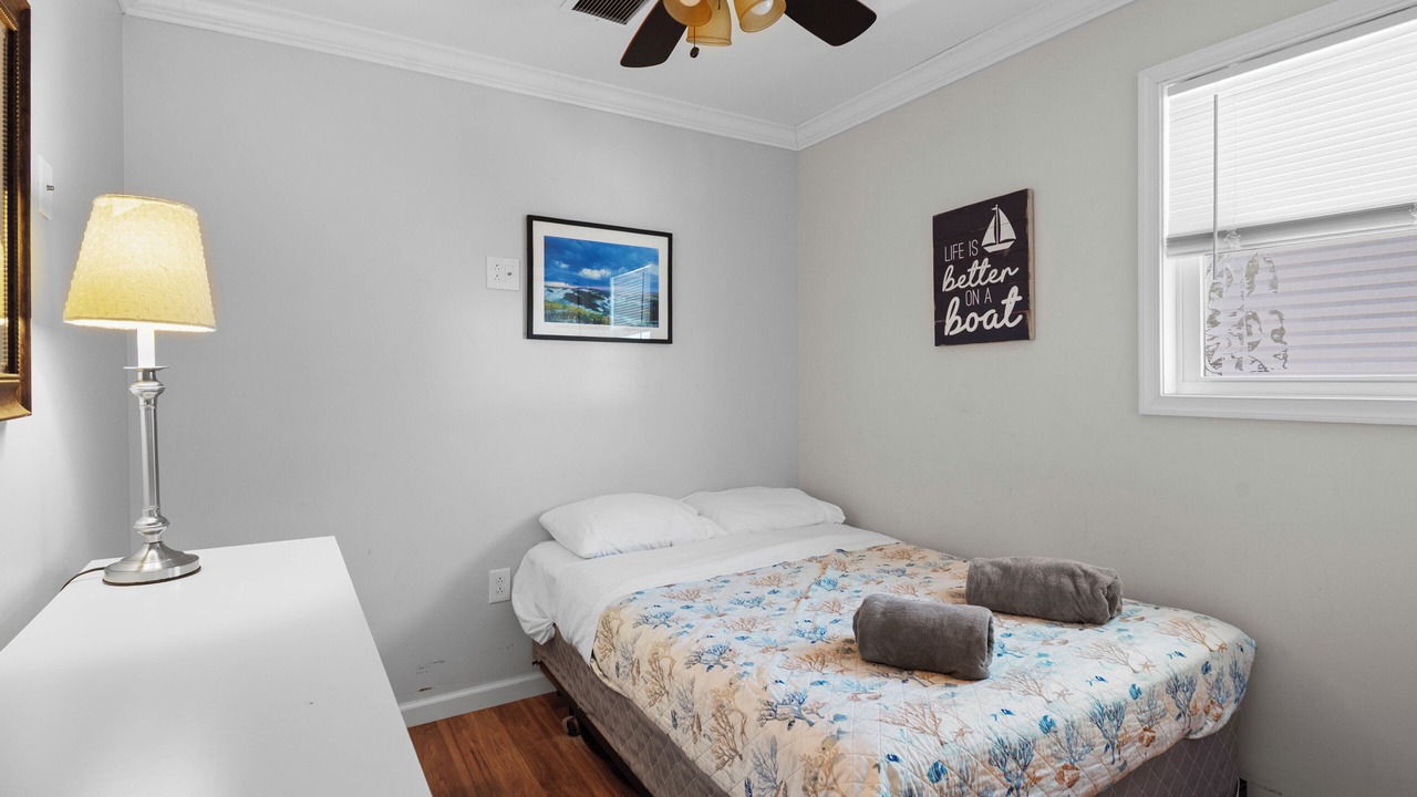 Photo of Bedroom in Seaside Heights