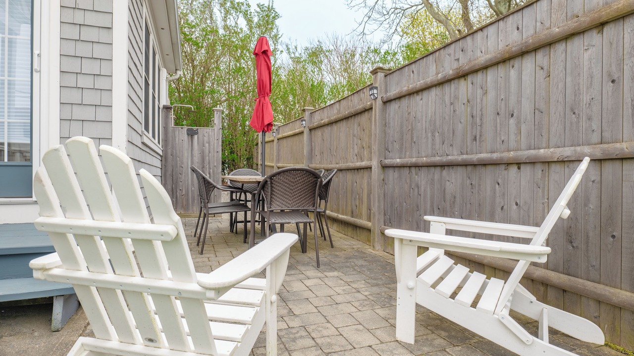 Photo of Patio Balcony in Easton's Point
