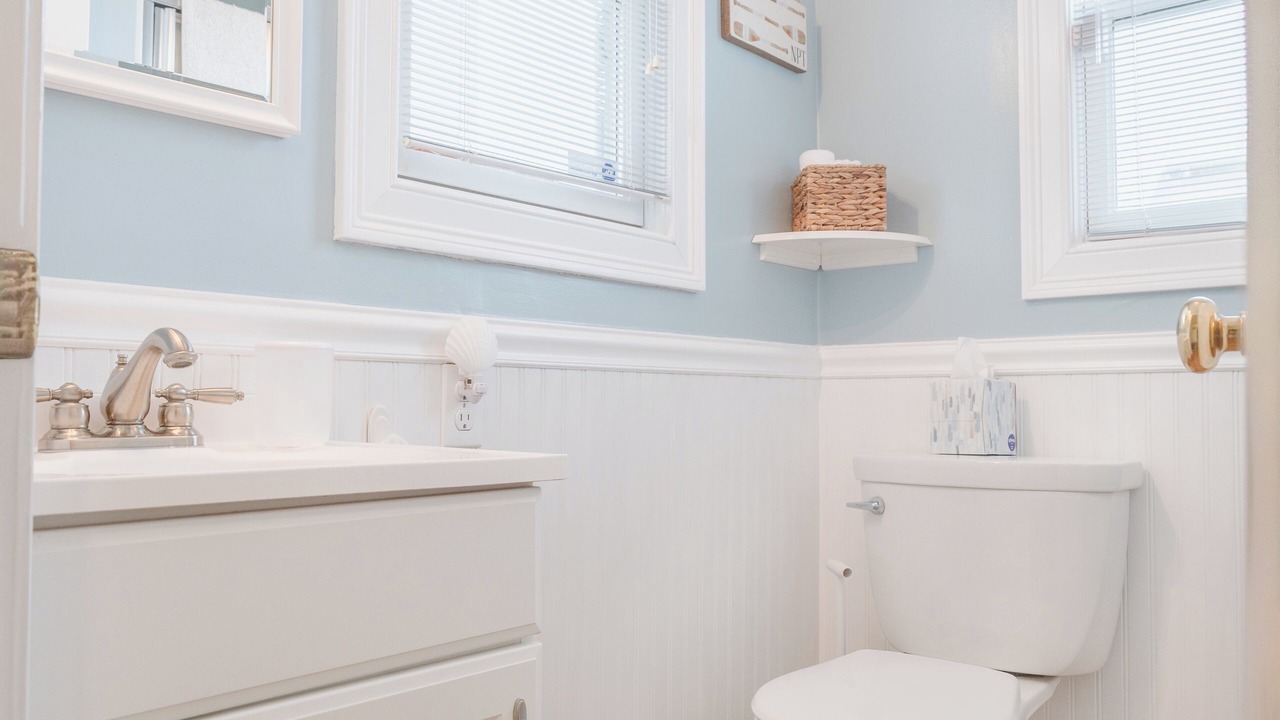 Photo of Bathroom in Easton's Point