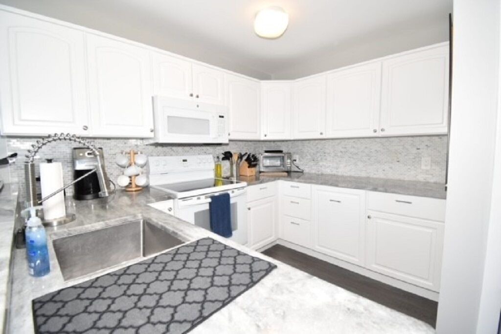 Photo of Kitchen in Eastward Look