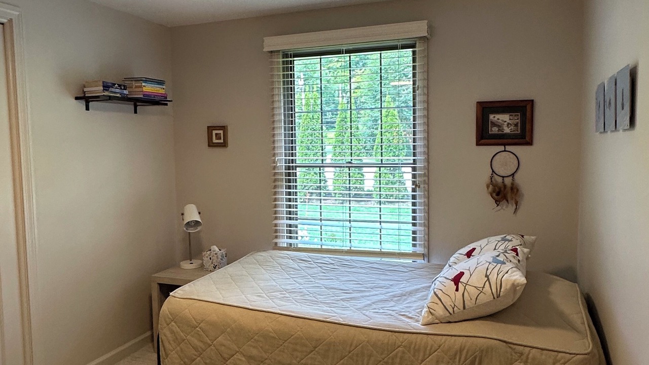 Photo of Bedroom in Ludlow