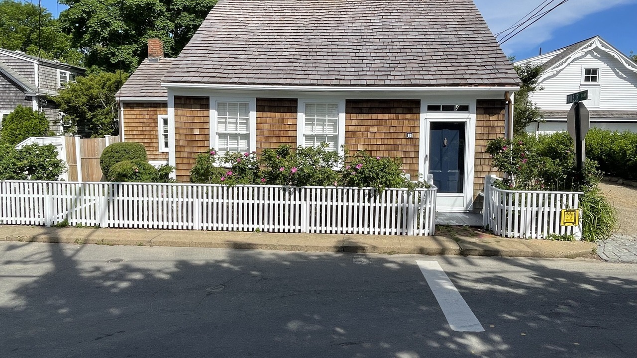 Photo of Others in Edgartown