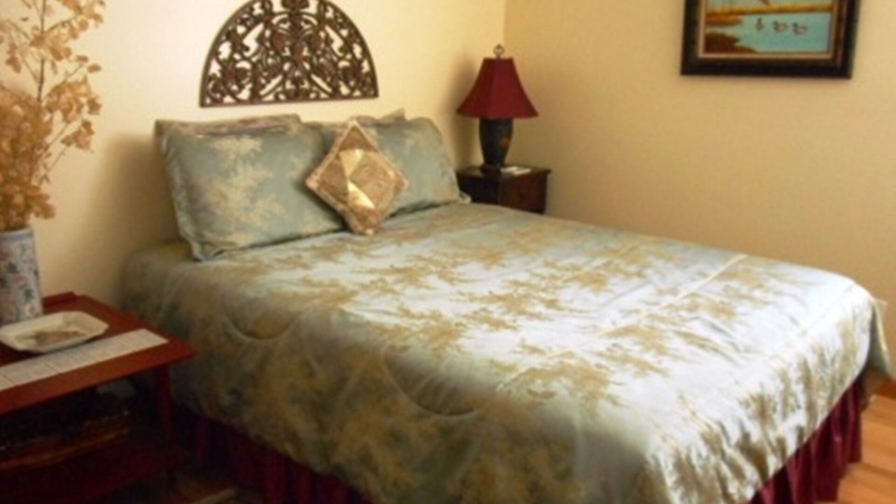 Photo of Bedroom in Greenport West