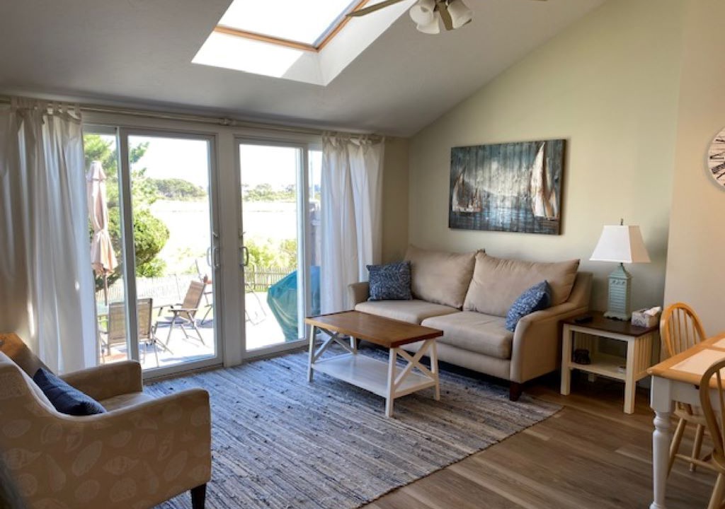 Photo of Livingroom in West Dennis