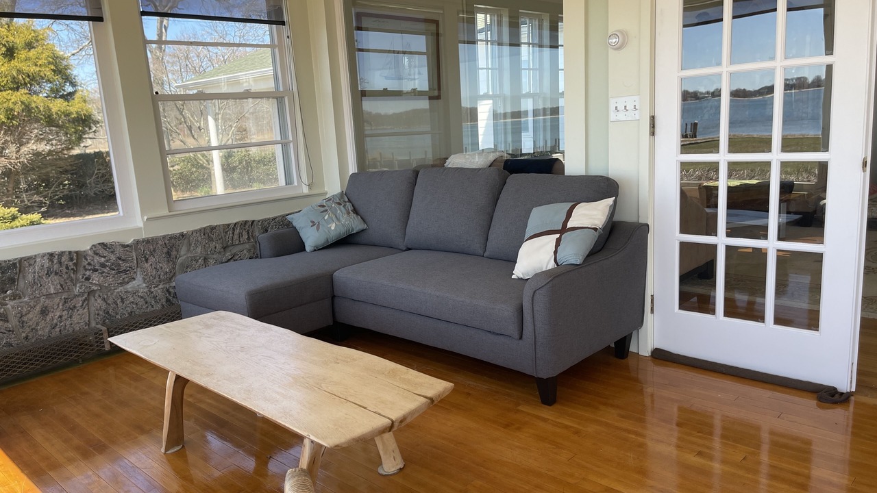 Photo of Livingroom in Pipes Cove