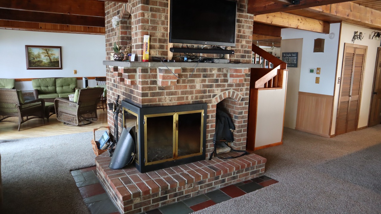 Photo of Livingroom in Laconia