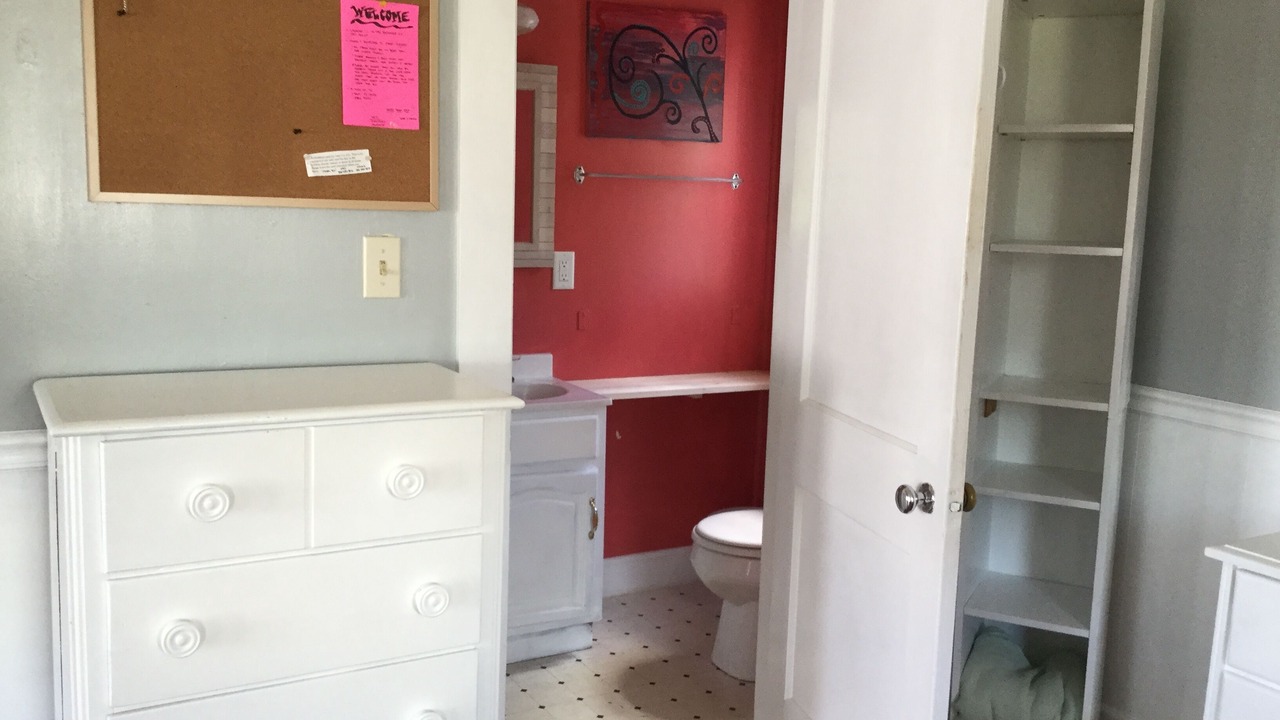 Photo of Bathroom in York Beach
