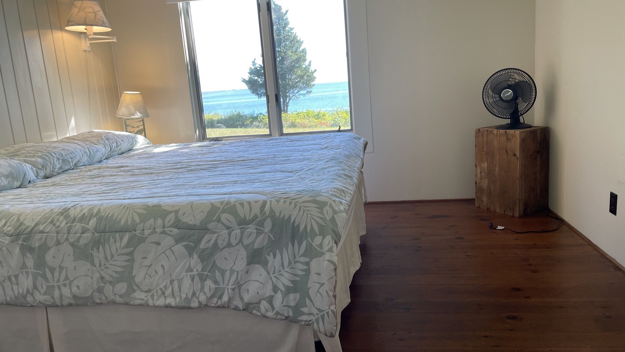 Photo of Bedroom in South Orleans