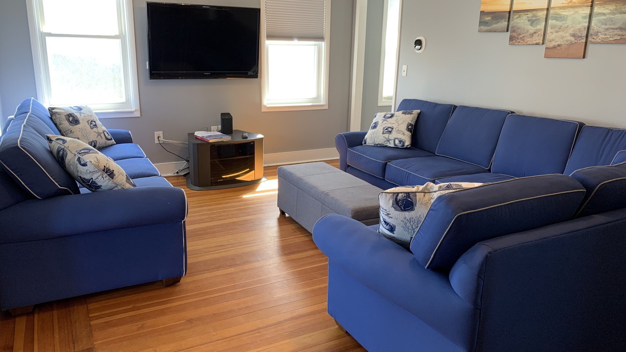 Photo of Livingroom in Easton's Point