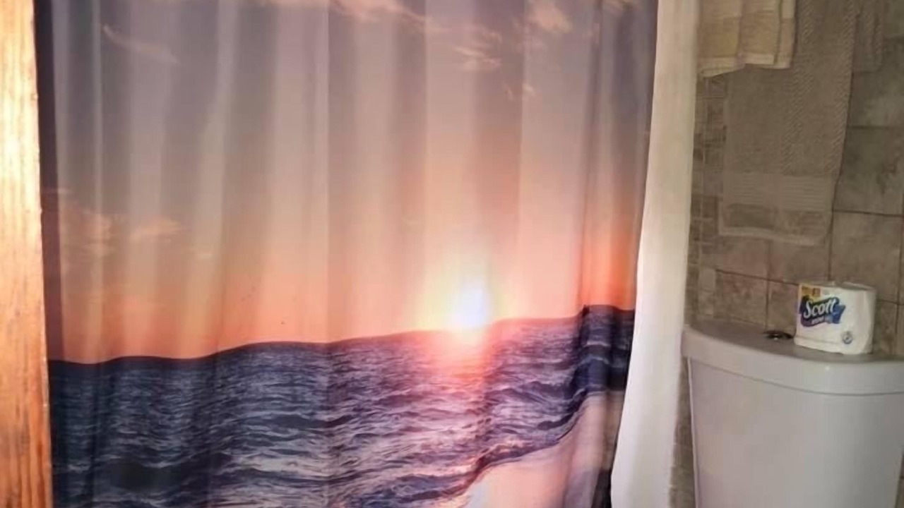 Photo of Bathroom in Bonnet Shores