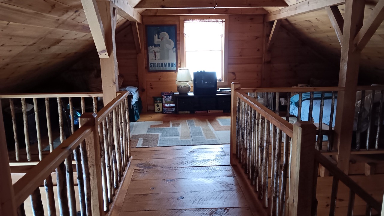 Photo of Bedroom in North Creek