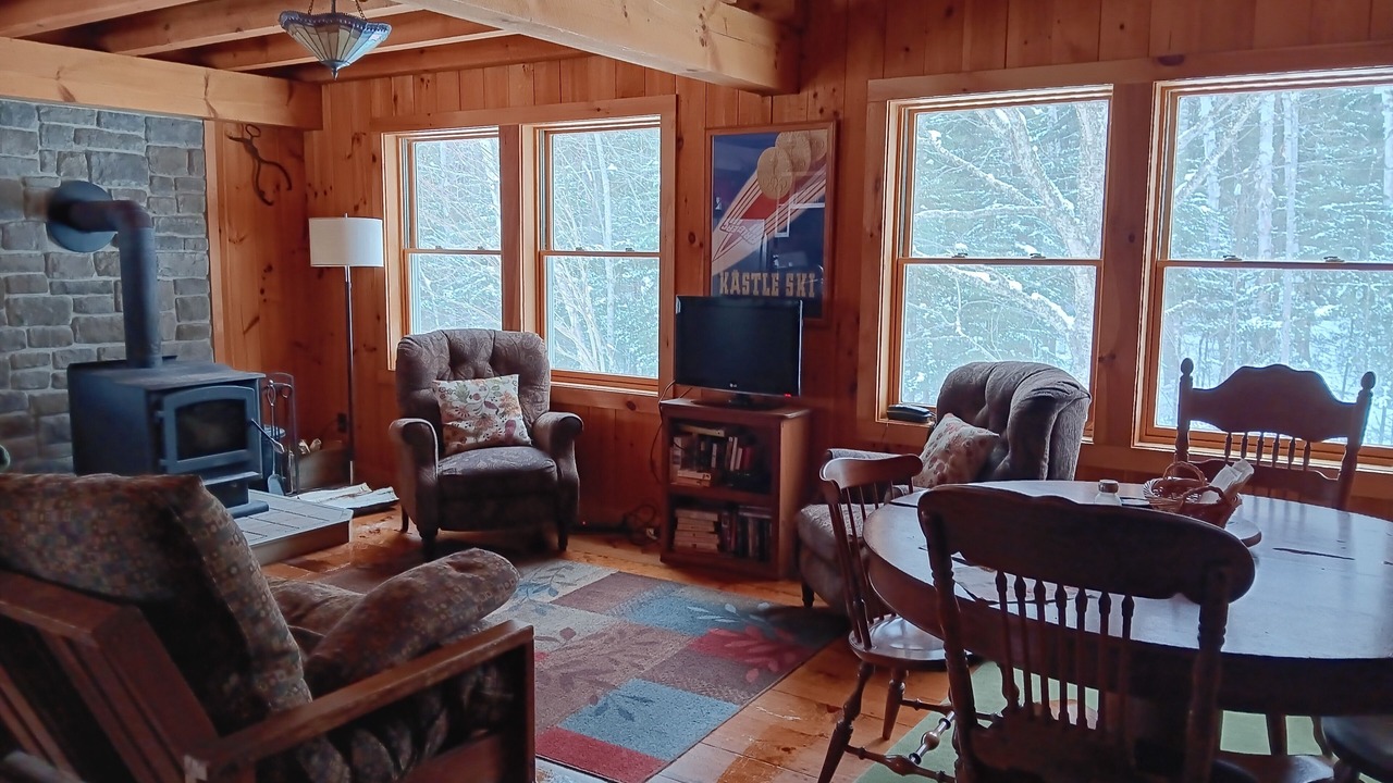 Photo of Livingroom in North Creek