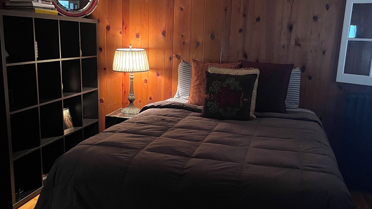 Photo of Bedroom in Bolton Landing