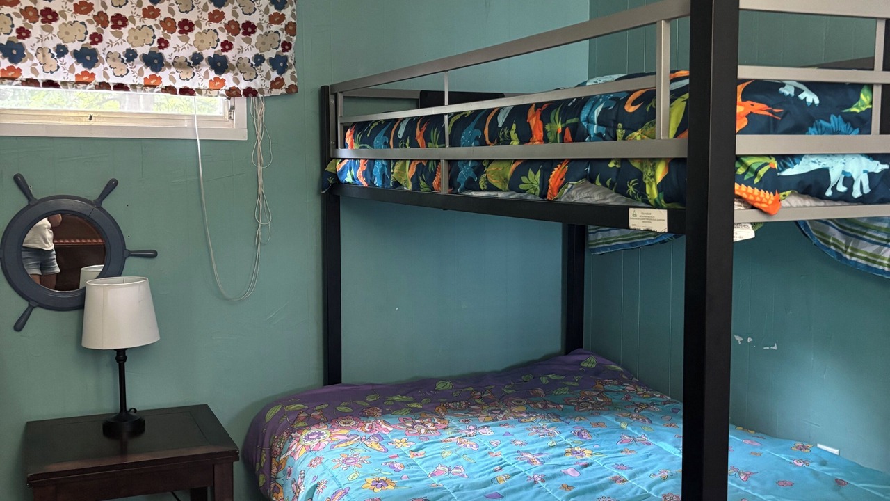 Photo of Bedroom in Moultonborough