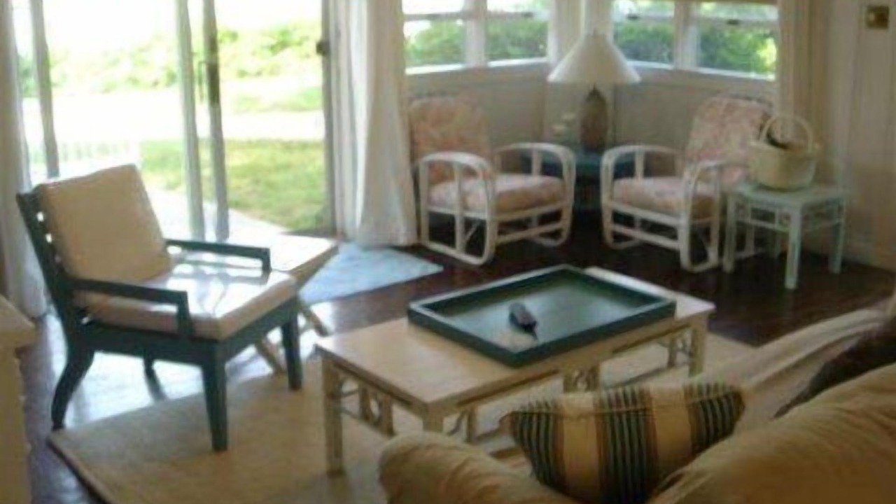 Photo of Livingroom in Teaticket