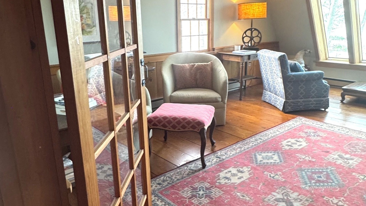 Photo of Livingroom in Yarmouth