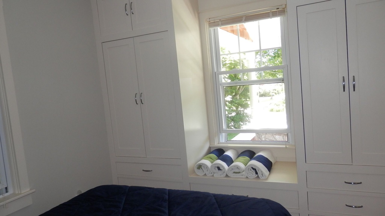 Photo of Bedroom in Jamestown