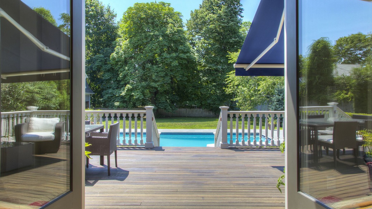 Photo of Outdoor in Bellevue Avenue Historic District