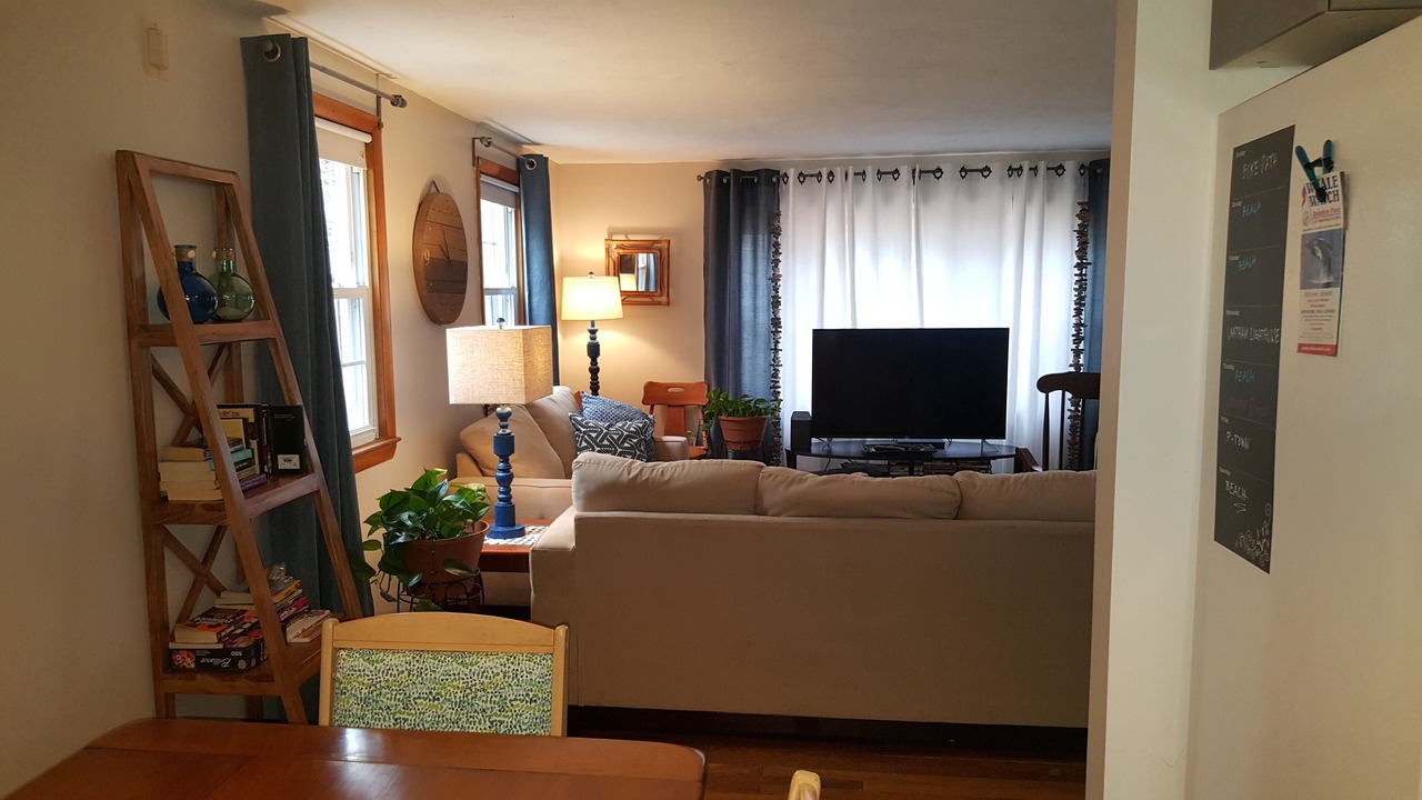 Photo of Livingroom in West Yarmouth