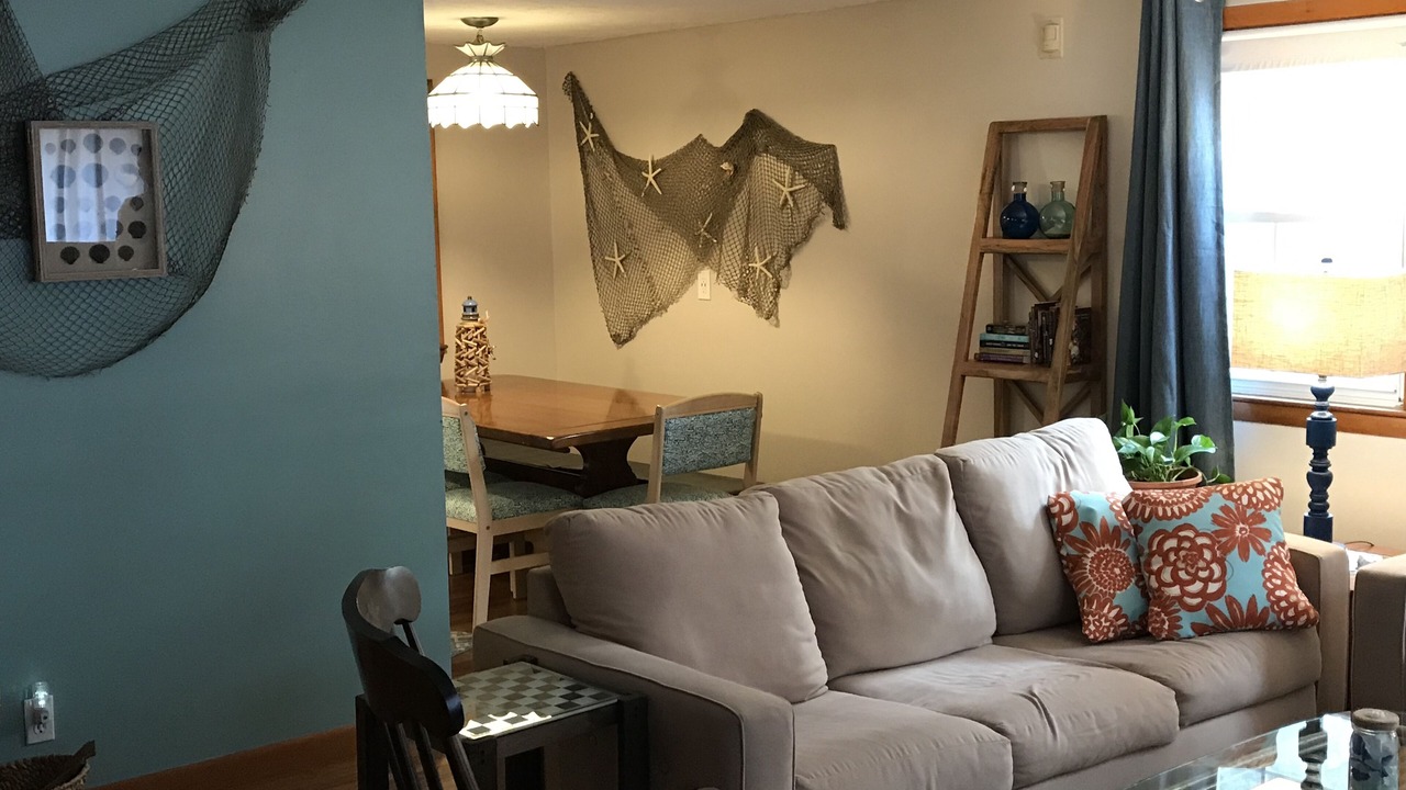 Photo of Livingroom in West Yarmouth