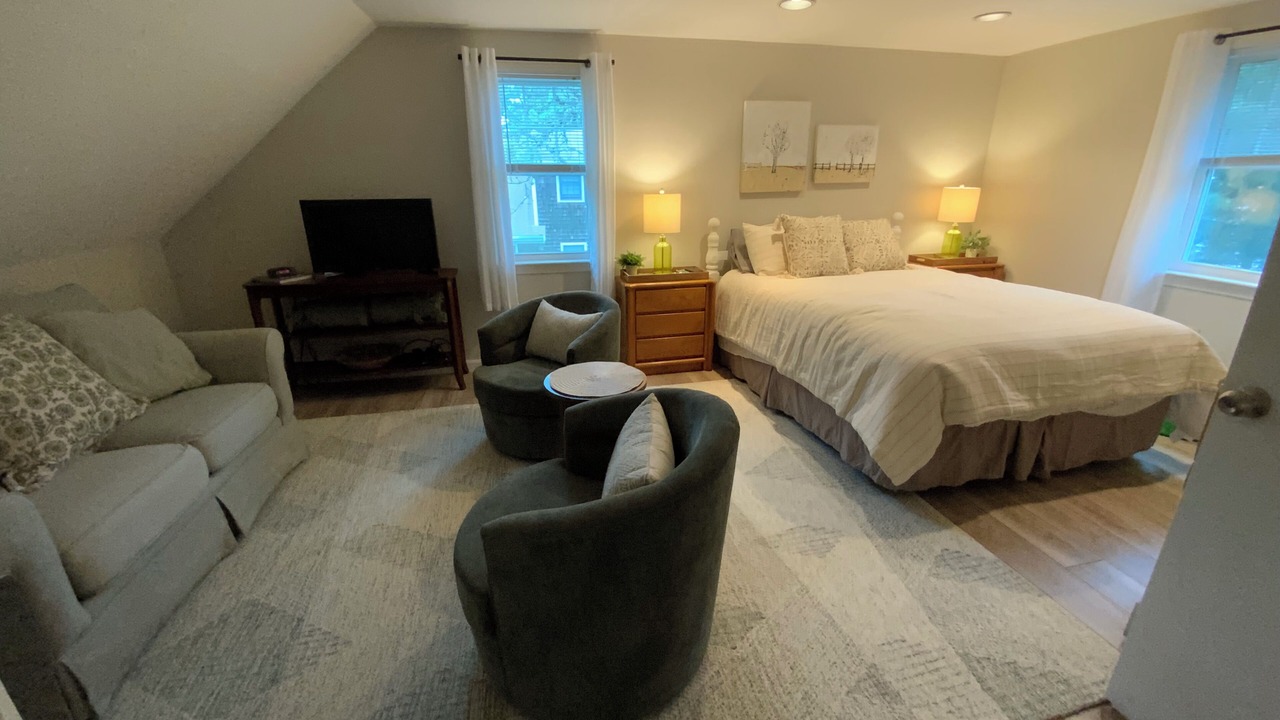 Photo of Bedroom in West Yarmouth