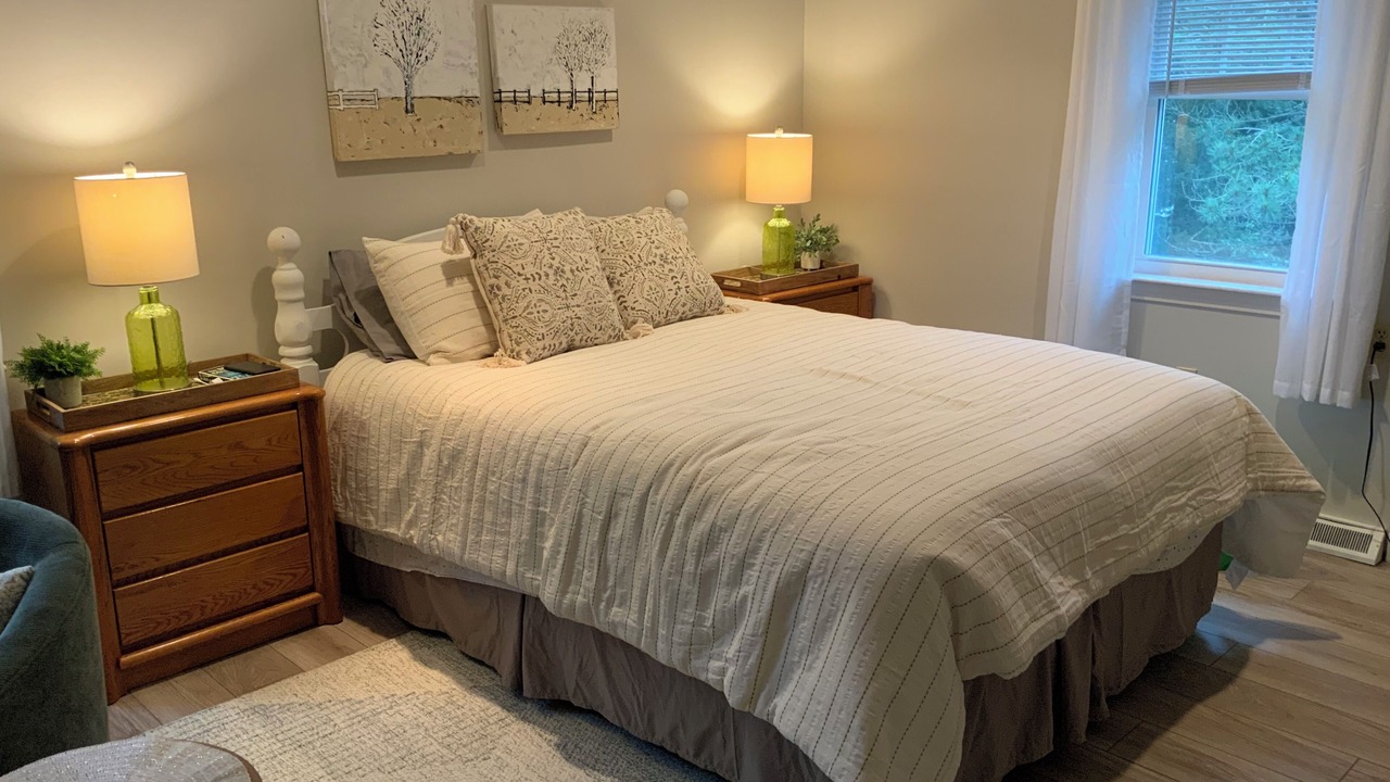 Photo of Bedroom in West Yarmouth
