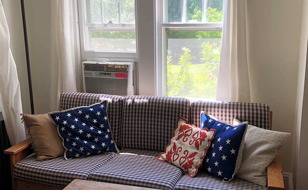 Photo of Livingroom in Alford
