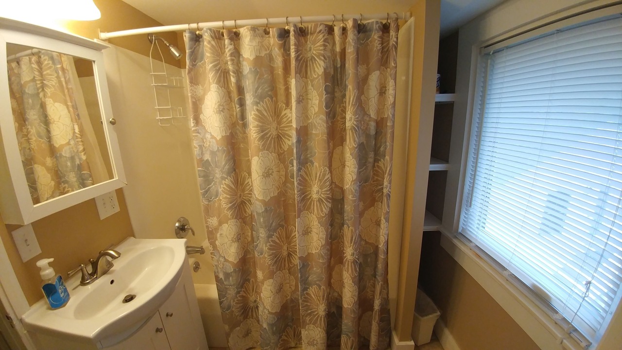 Photo of Bathroom in Ogunquit