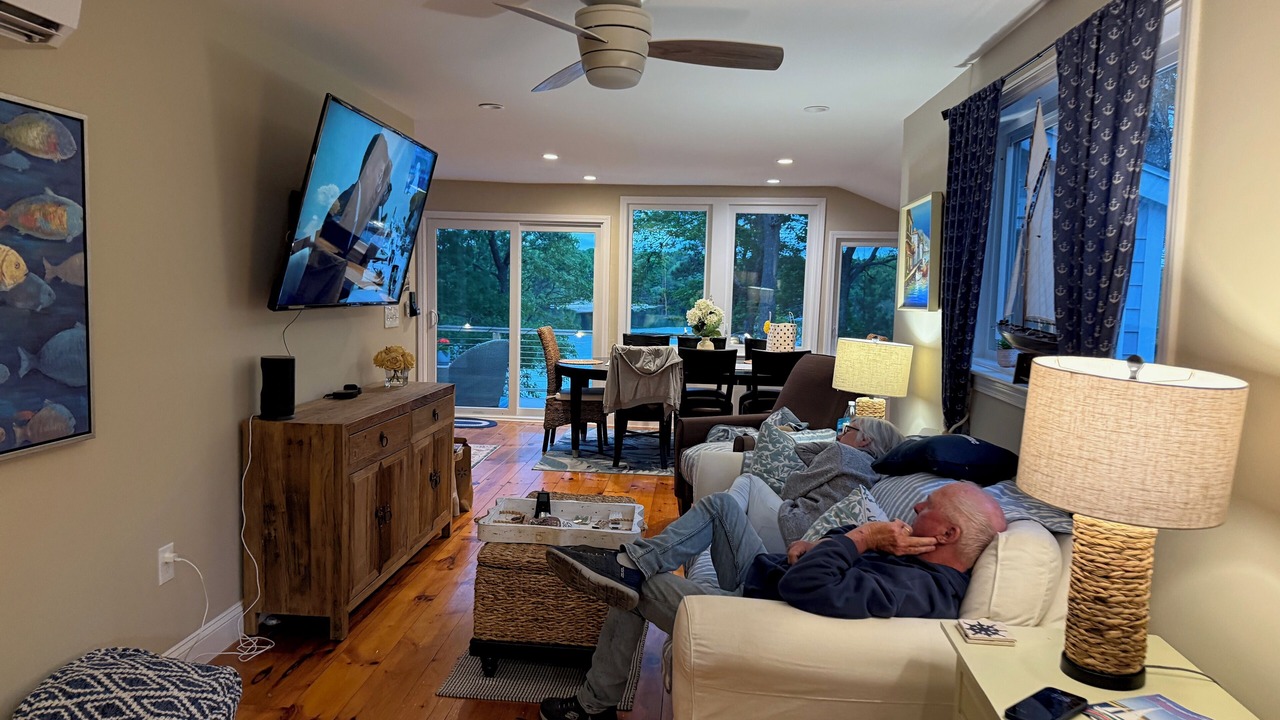 Photo of Livingroom in East Falmouth