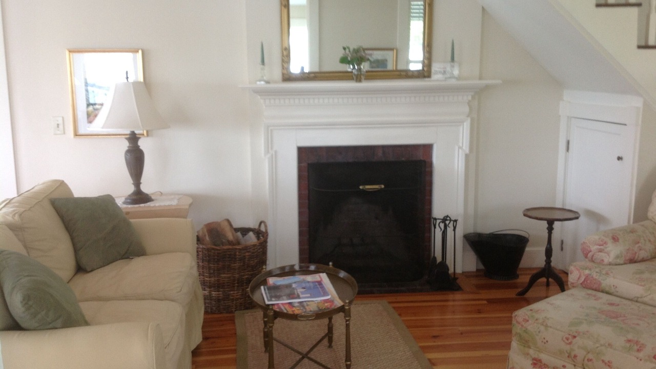 Photo of Livingroom in York Beach