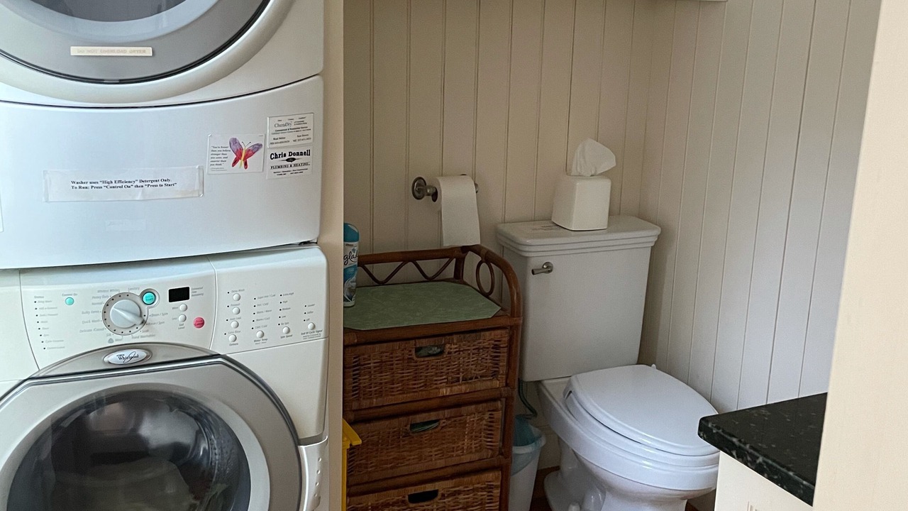 Photo of Bathroom in York Beach